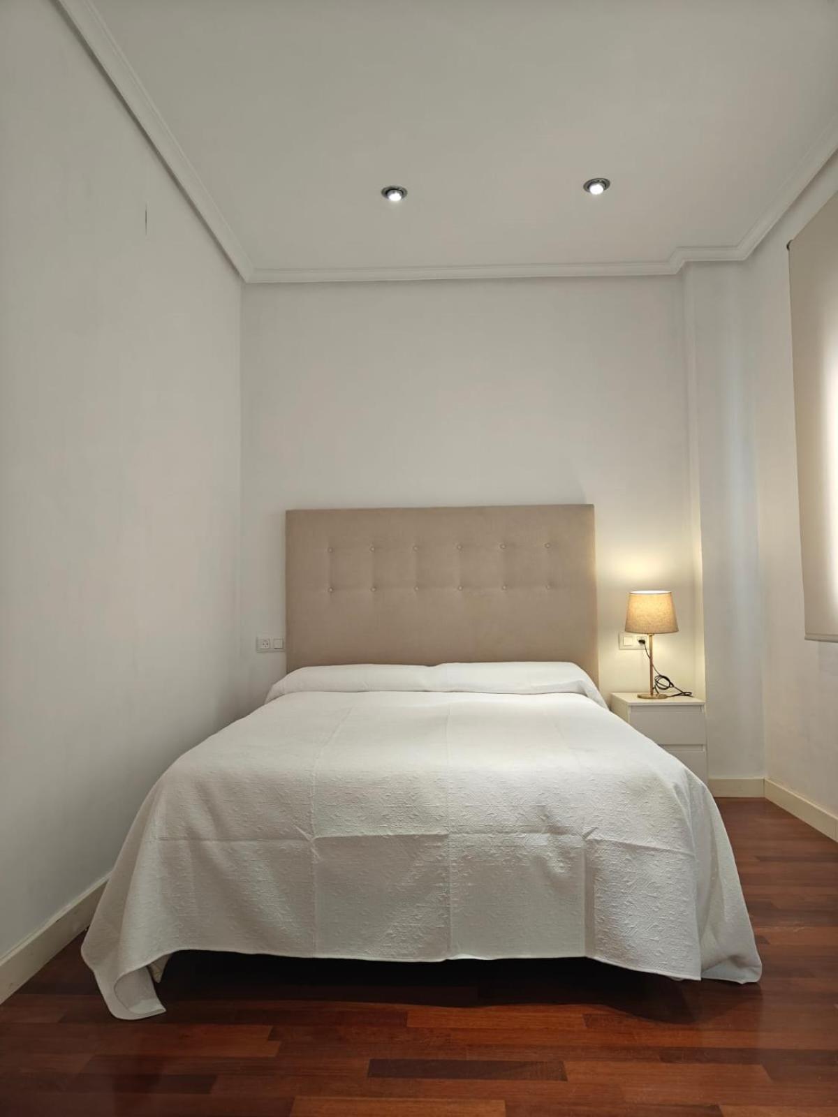 Gran Capitan Luxury Center Apartment- Parking Cordoba Luaran gambar