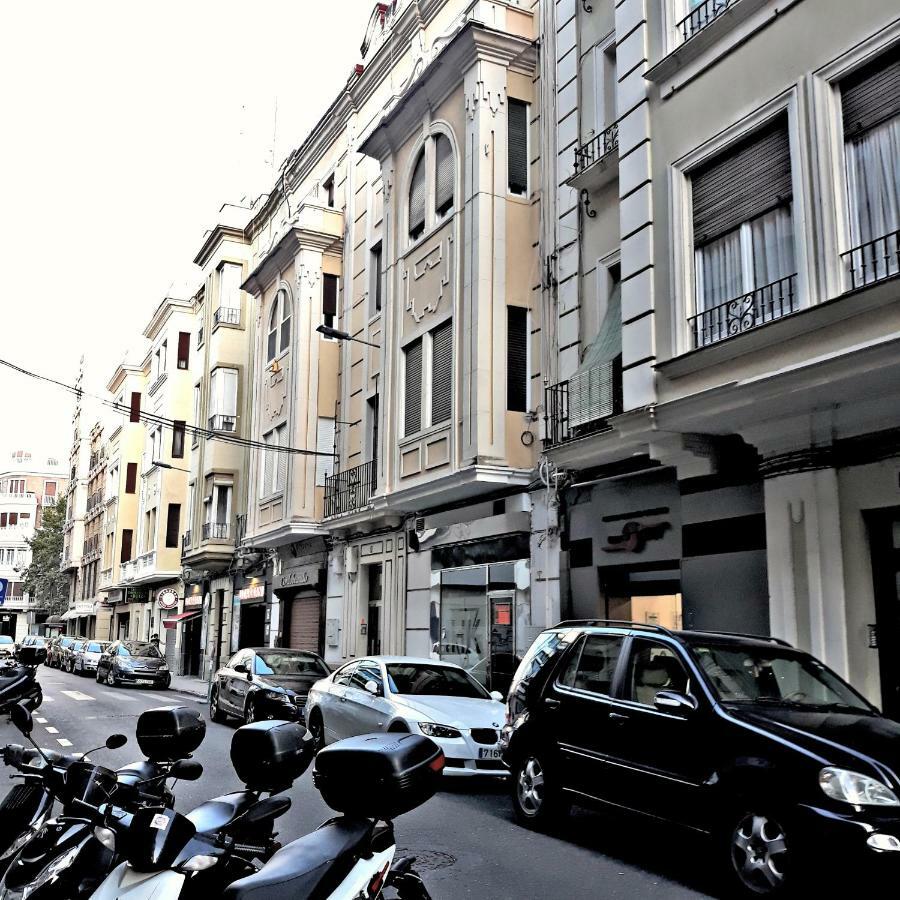 Gran Capitan Luxury Center Apartment- Parking Cordoba Luaran gambar